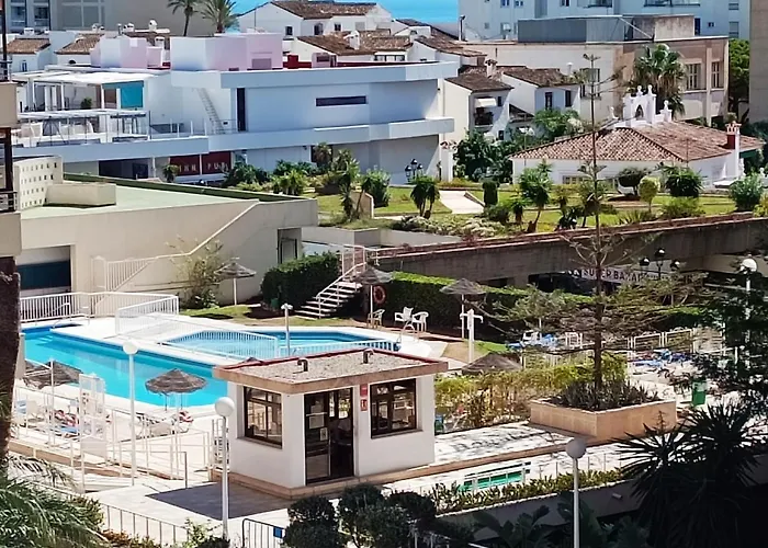 Apartamento Nog - La Nogalera, 2 Dorm, 2 Banos, Terraza, Piscina, Wifi