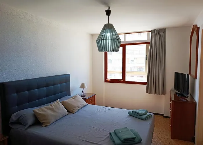 Apartamento Nog - La Nogalera, 2 Dorm, 2 Banos, Terraza, Piscina, Wifi Torremolinos