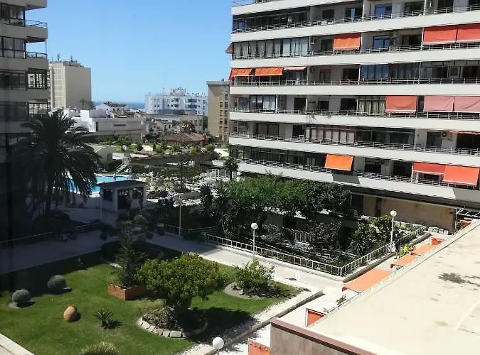 Nog - La Nogalera, 2 Dorm, 2 Banos, Terraza, Piscina, Wifi